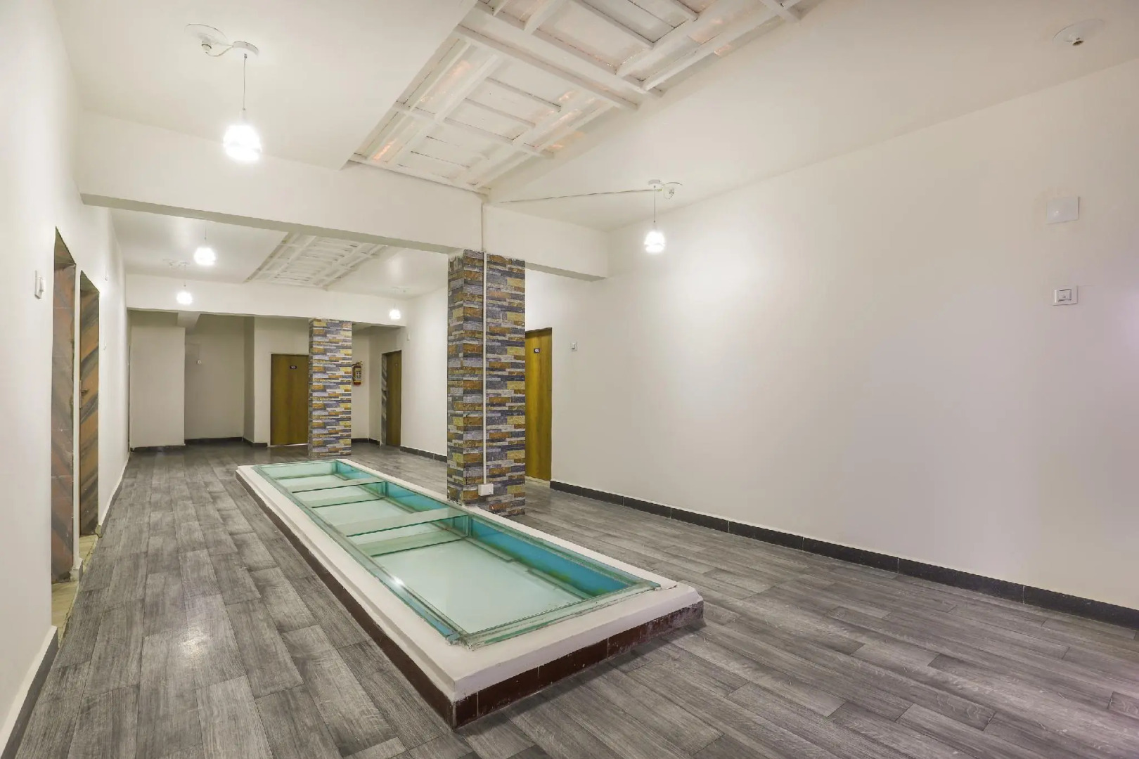 OYO 69018 Hotel Jet Inn