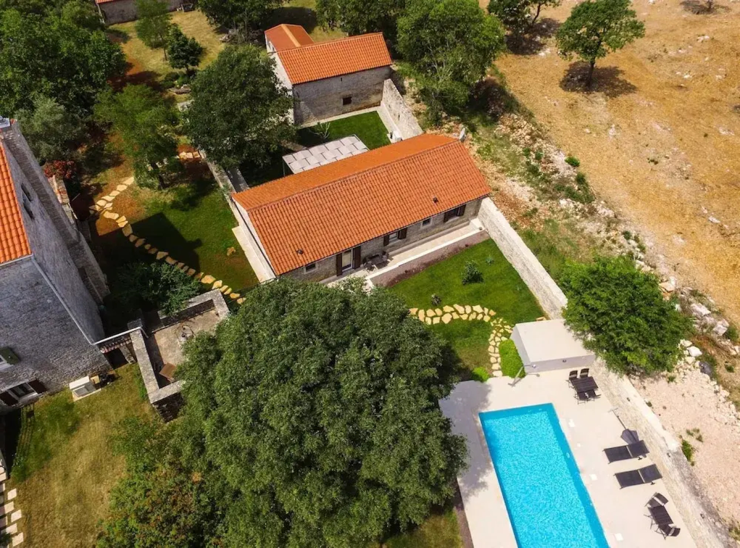 The Poolside Stone House in Bale