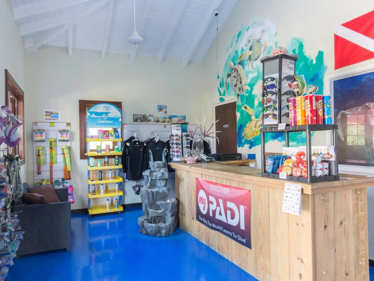 Modern Holiday Home Near Mambo Beach in Willemstad