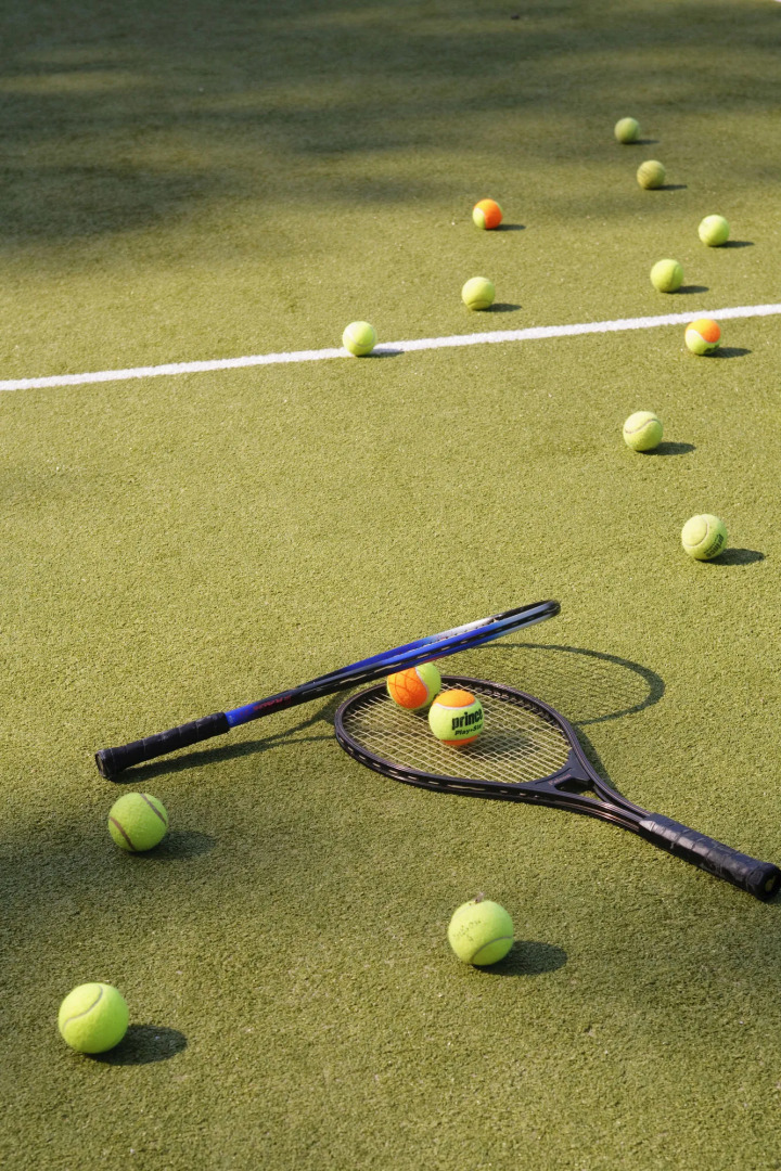 12 Months Luxury Resort