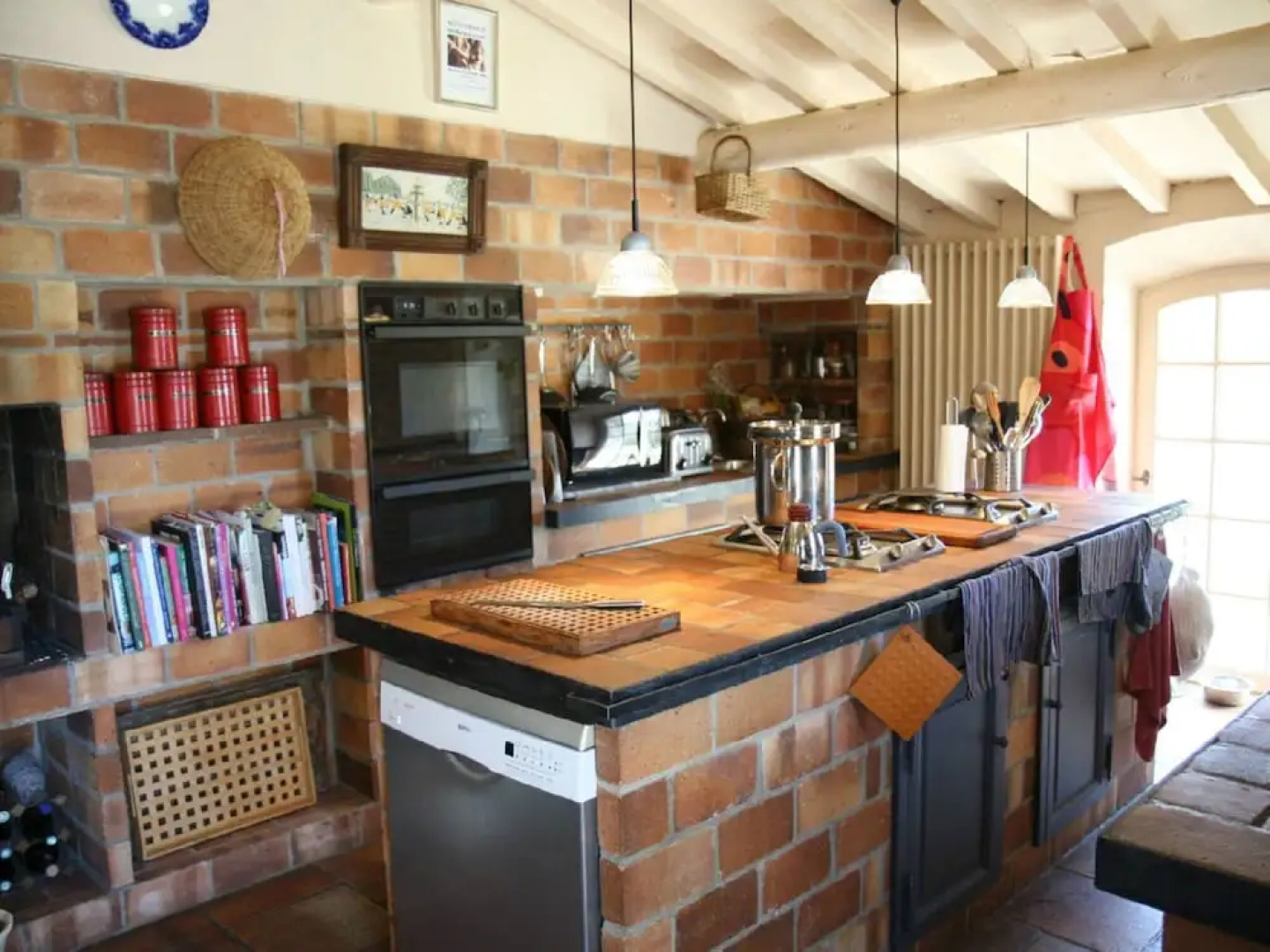 L'Authentique - Crush Guaranteed