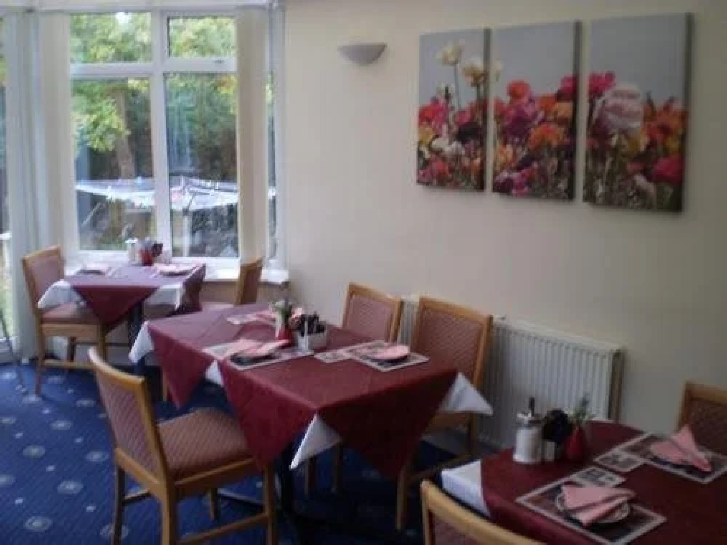 The Avalon House B & B