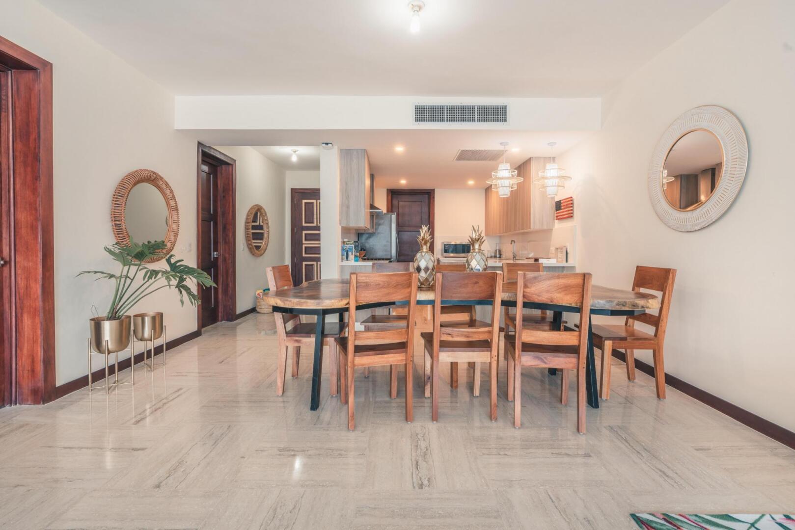 Apartment w 2BR Close to the Beach at Portillo X