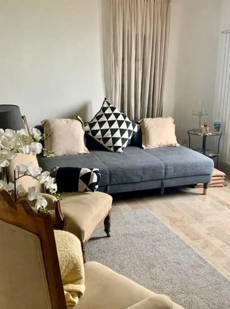 Captivating House in Palmoli Sleeps 2 Plus 2