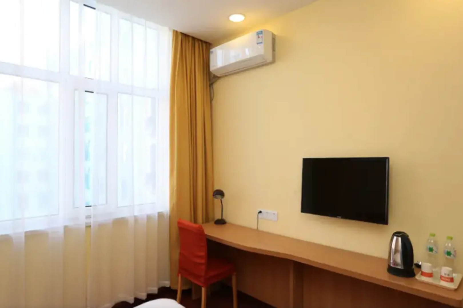 Homeinn Hotel (Hunchun International Passenger Station)