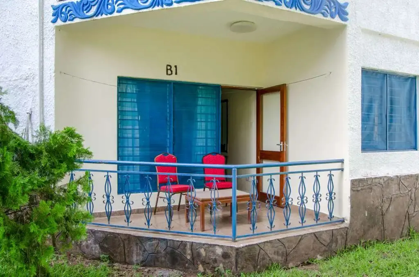 Sai Rock Beach Hotel & Spa