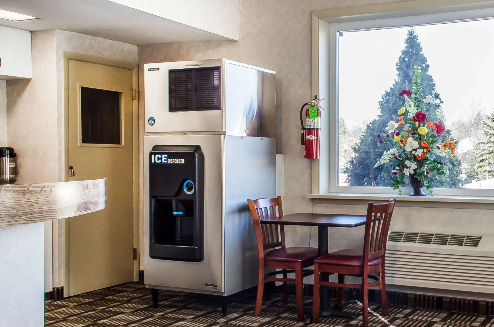 Rodeway Inn State College - near University