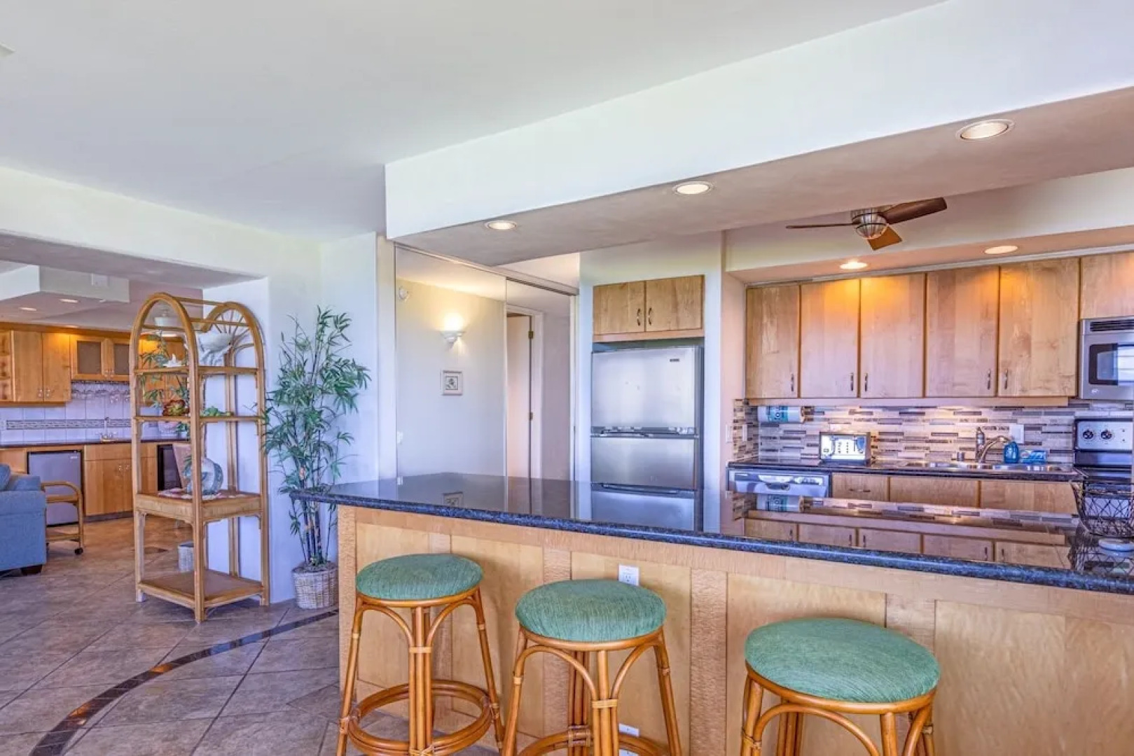 Papakea A101 2 Bedroom Condo 2 Condo by Redawning