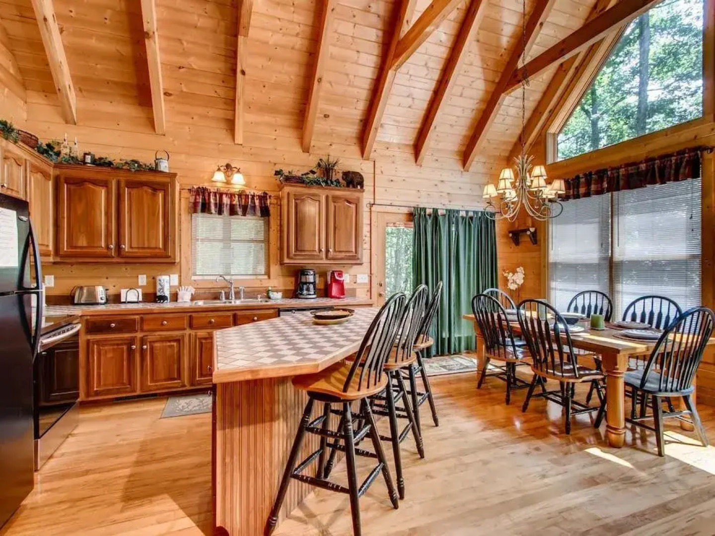 Tomahawk Lodge by RedAwning