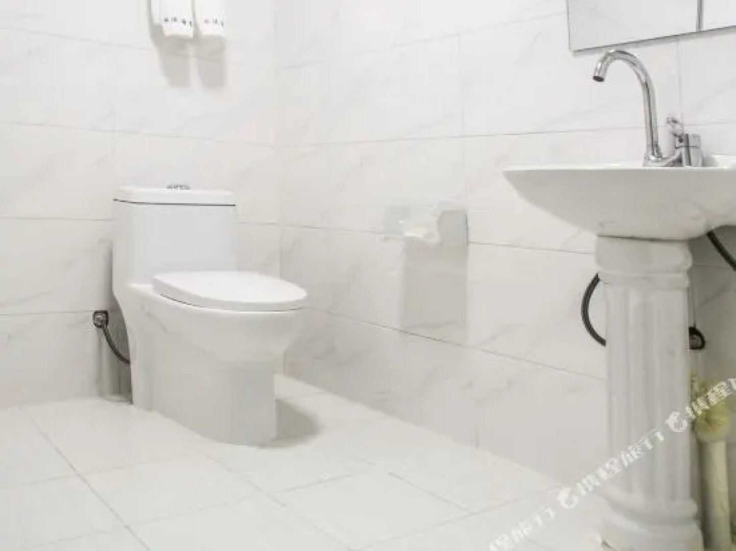 OYO Guang'an Xinzhongtian Hotel