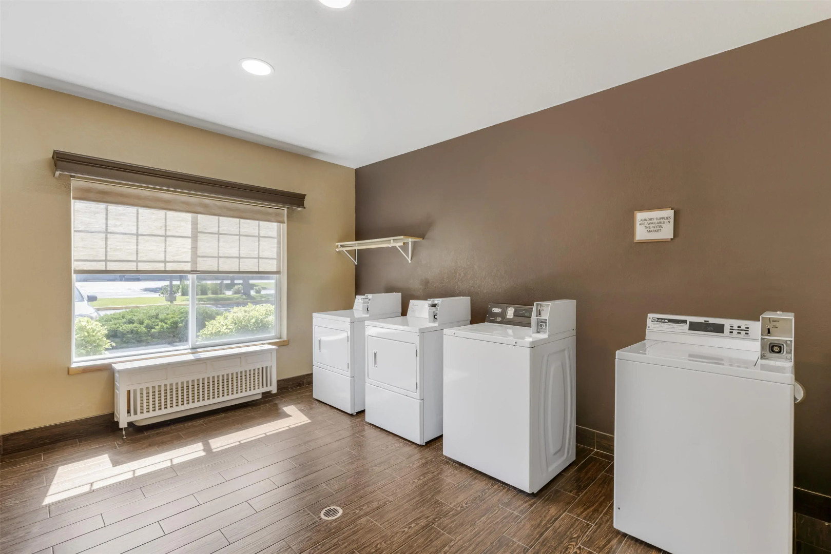 Best Western Plus Riverfront Hotel & Suites