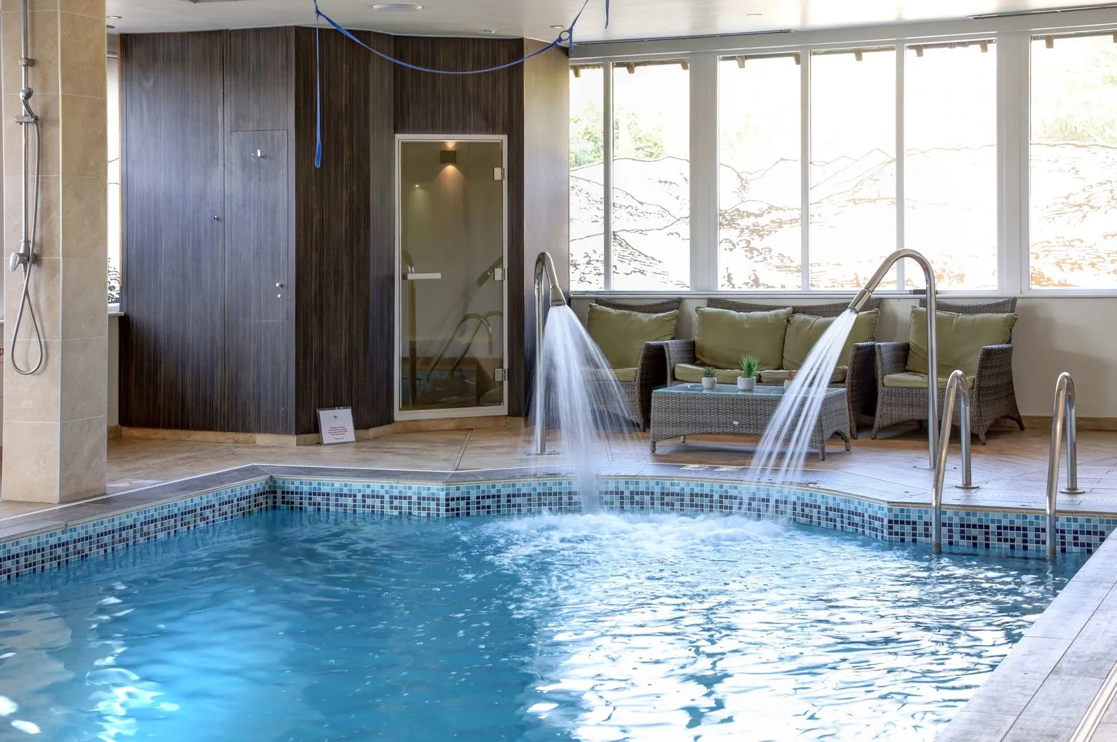 Stonecross Manor Hotel