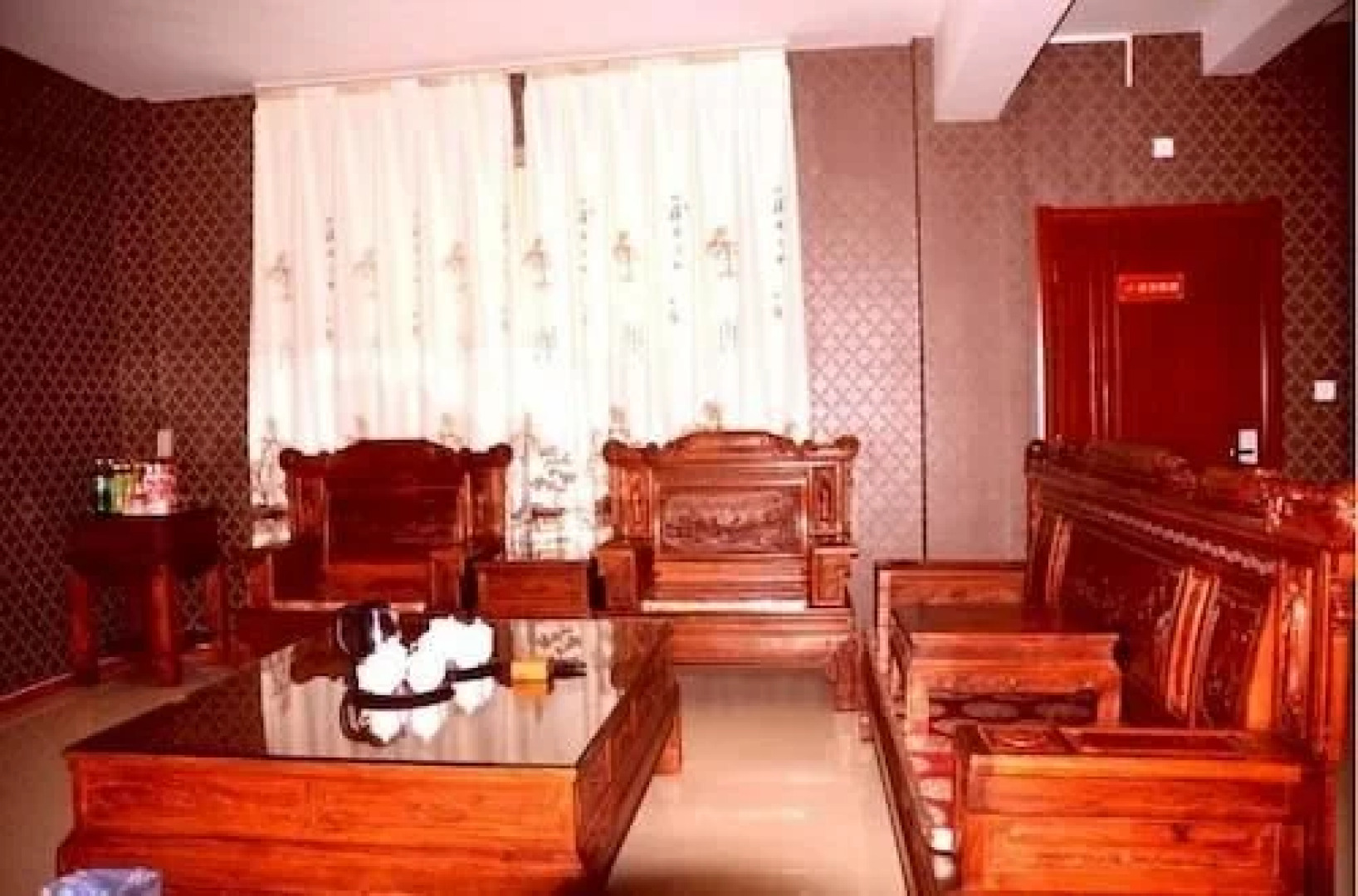 Yuxi Lucky 5 Million Fast Hotel