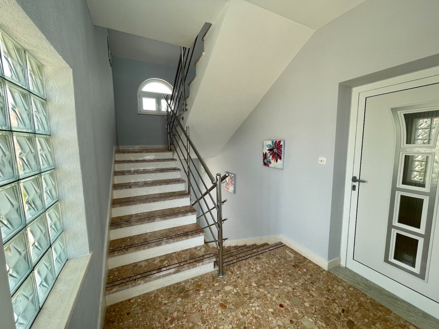 Studio apartment Tea - parking and grill, 100 m from sea SA2 Rogoznica, Riviera Sibenik