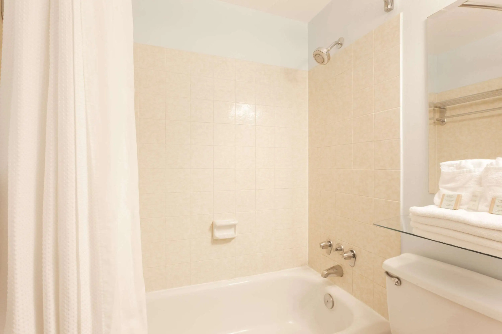 Super 8 by Wyndham Duncan