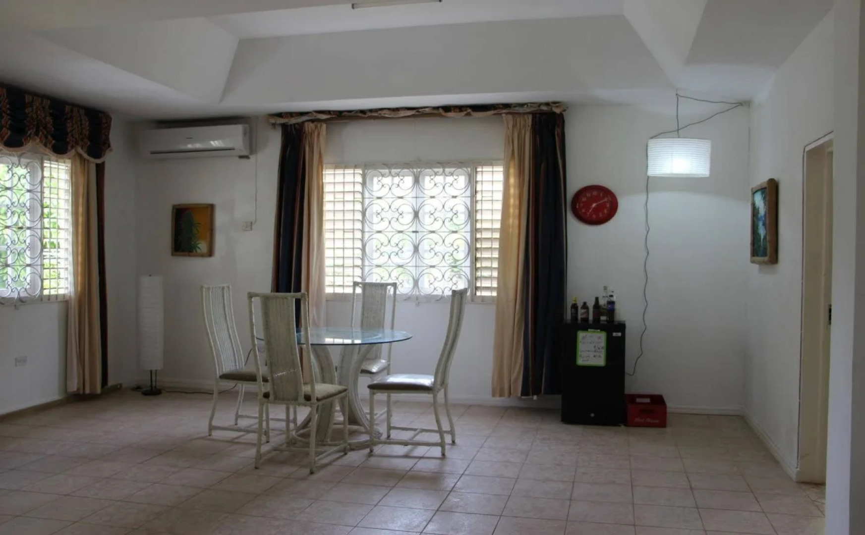 Hotbox Bud & Breakfast