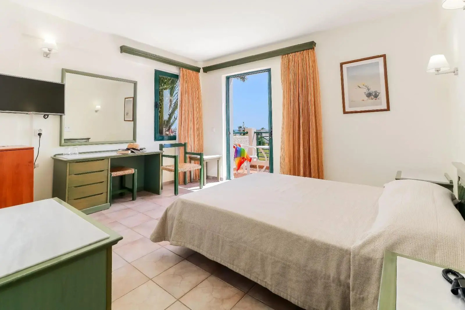 Kournas Village Beach Hotel