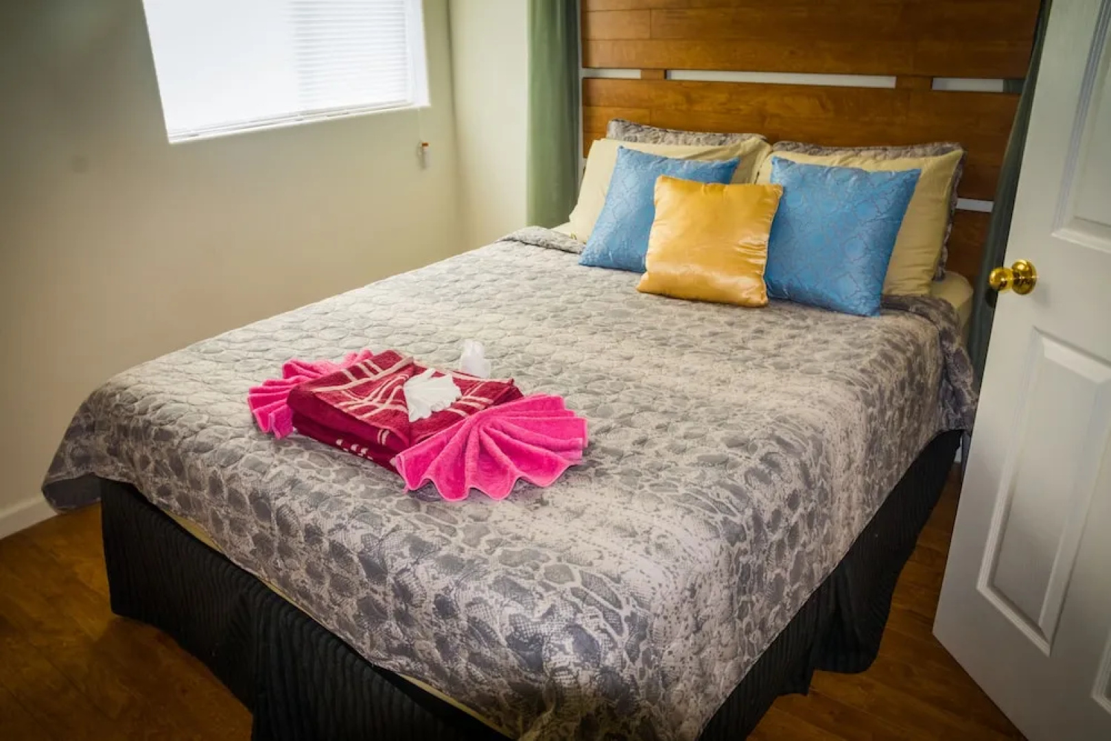 Francein's One Bedroom Suite