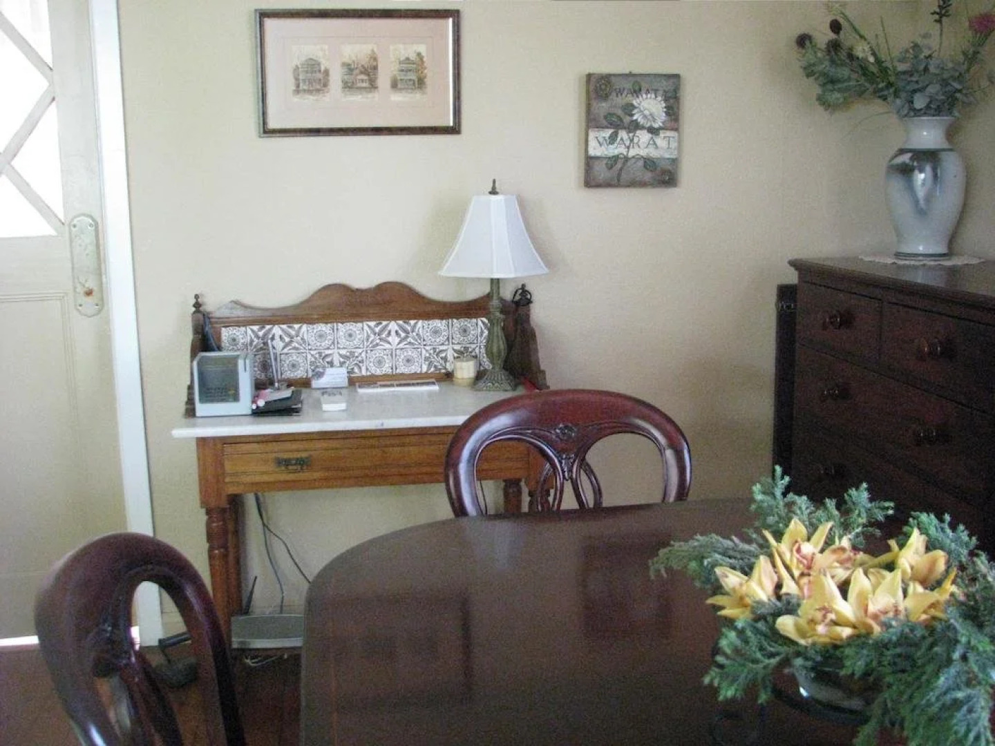 A Winter-Rose Cottage B&B