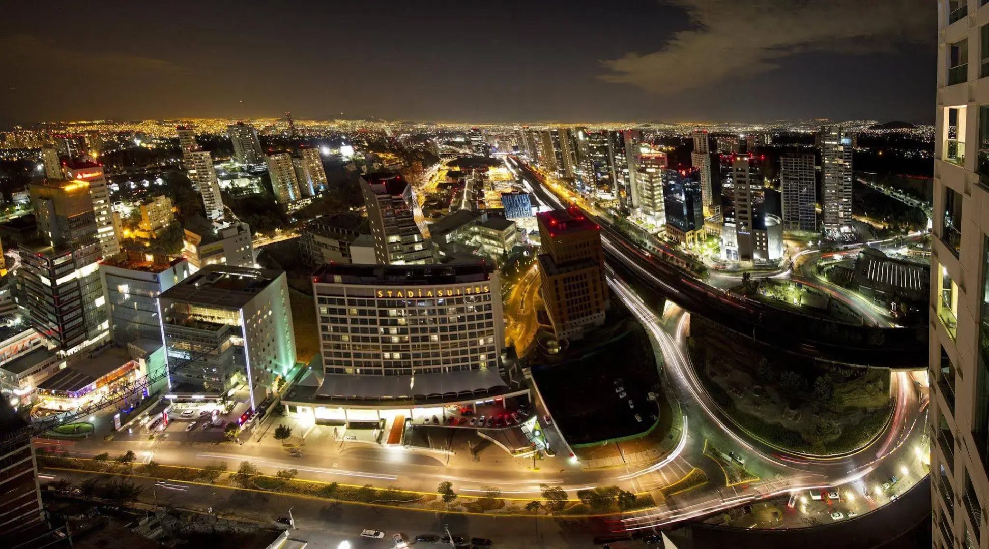 The Paragon Hotel Mexico City Santa Fe By Accor
