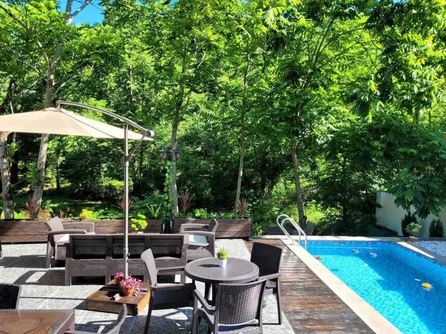 River Boutique Hotel