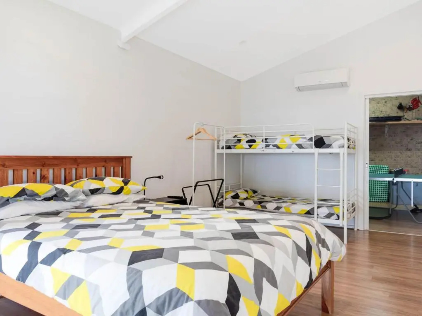 Gold Coast Views - 10 Gold Coast Drive