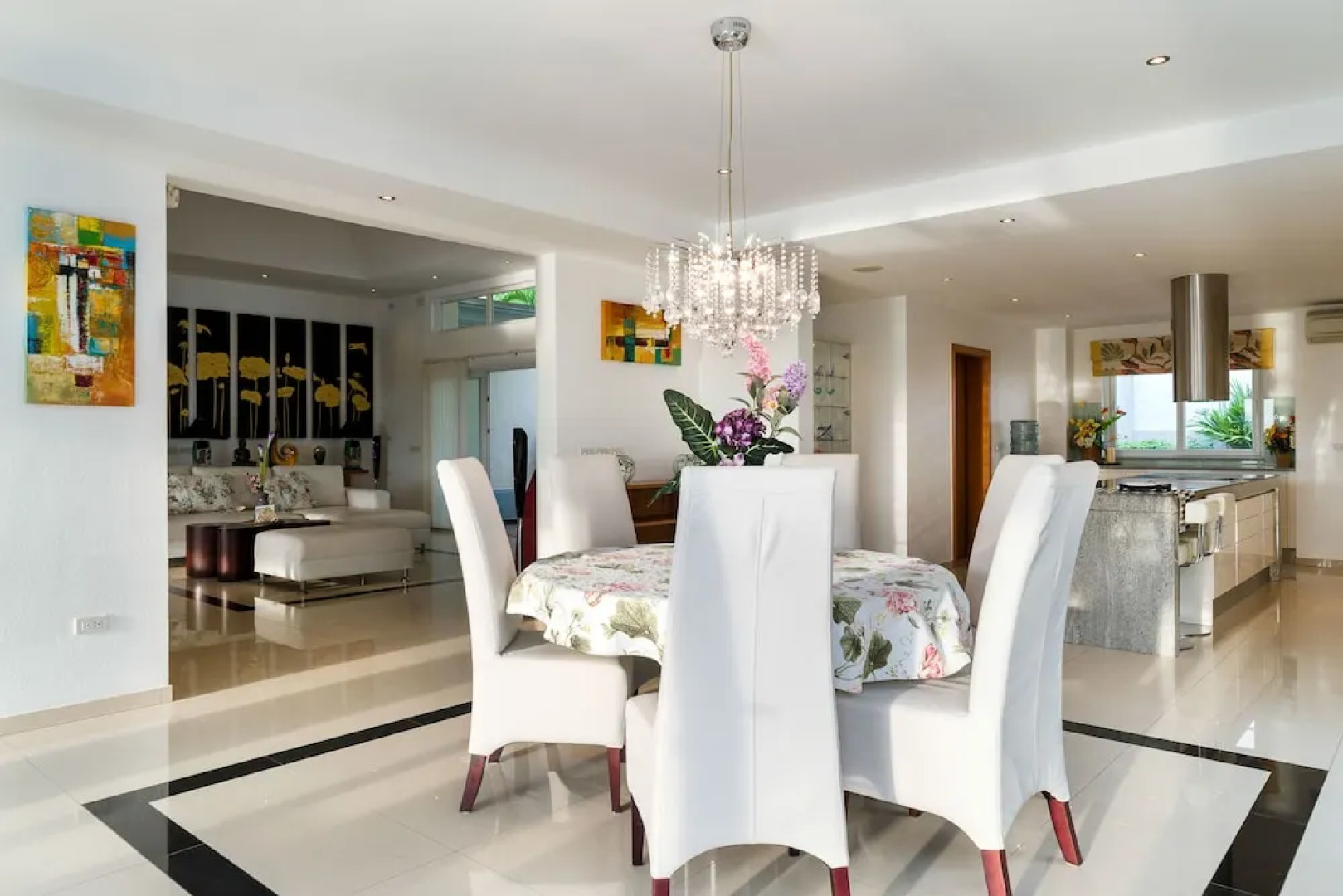 Stunning Luxury Golf and Pool Villas