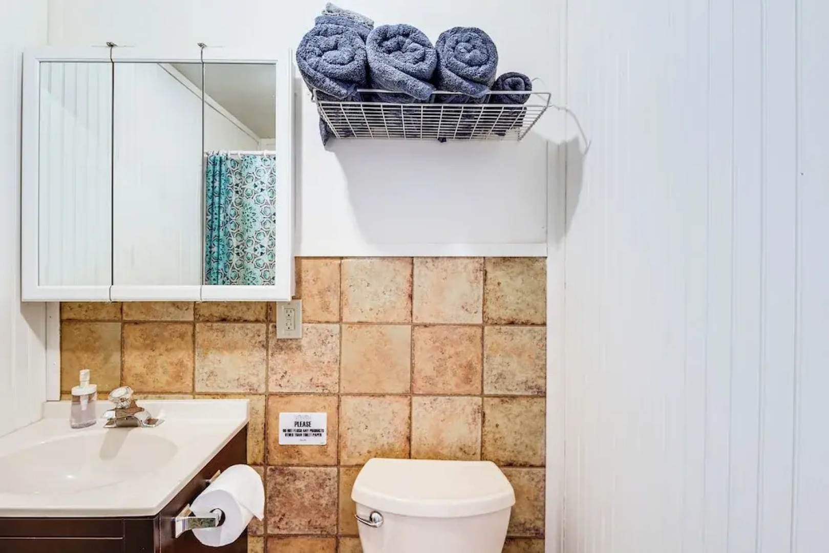 Walk to Beach & Harbor: Spacious Westport Apt!