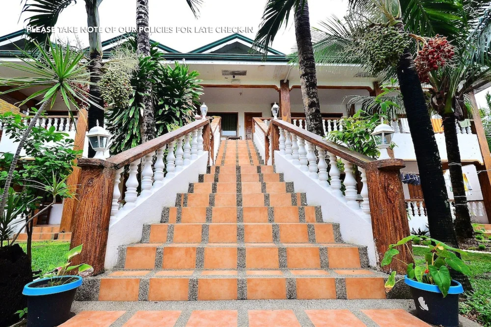 ZEN Rooms Station 1 Balabag