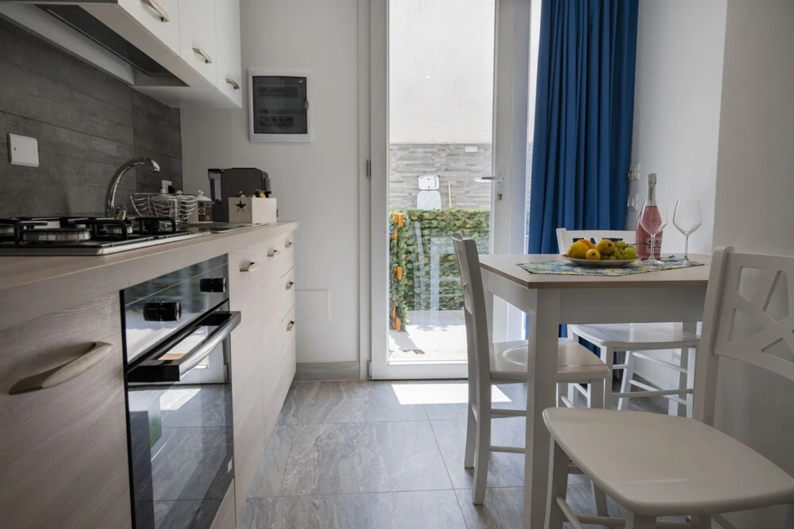 Cobalto Apartment On Sea Shore