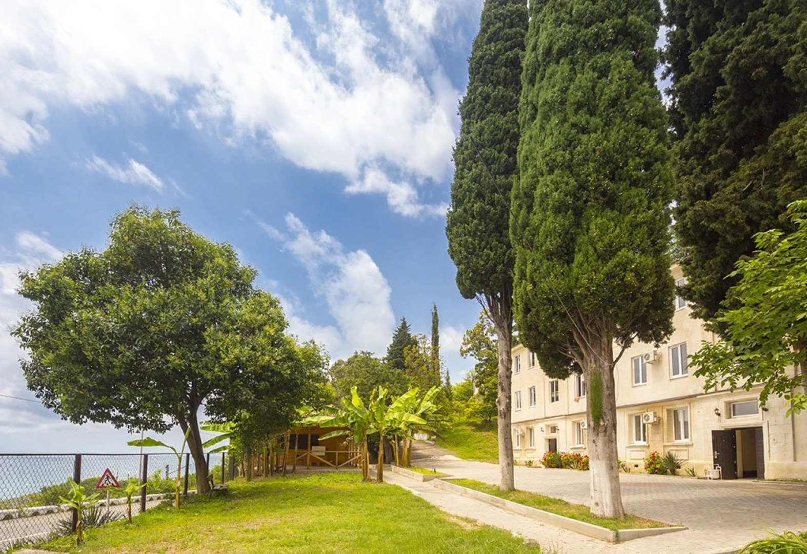 Репруа, корпус № 3 пансионата "Холодная речка"