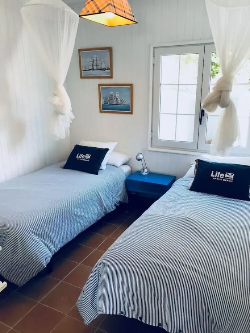 Casa Rural con Piscina y Vistas al Volcan Lanzar