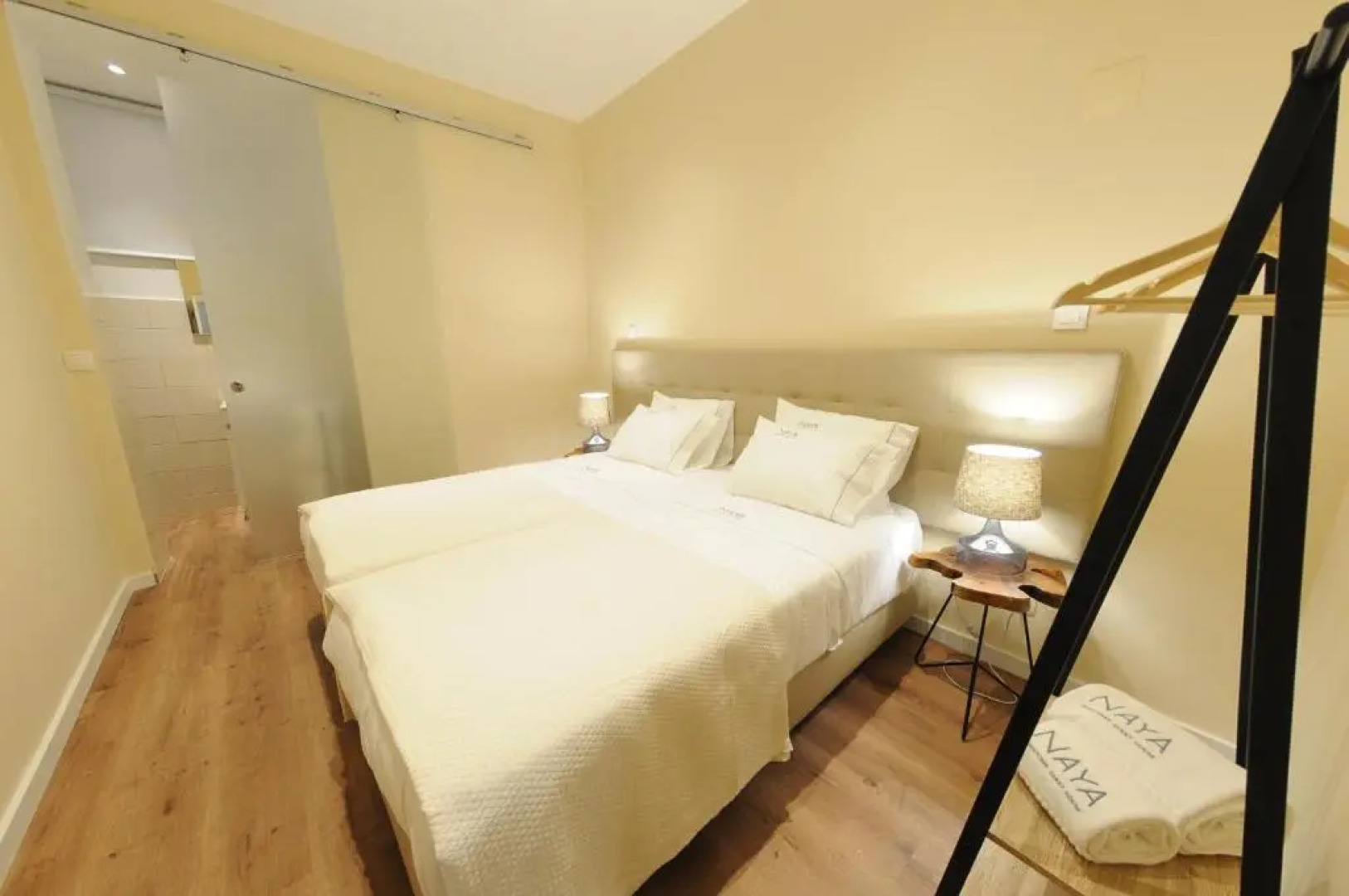 Naya - Downtown Guesthouse