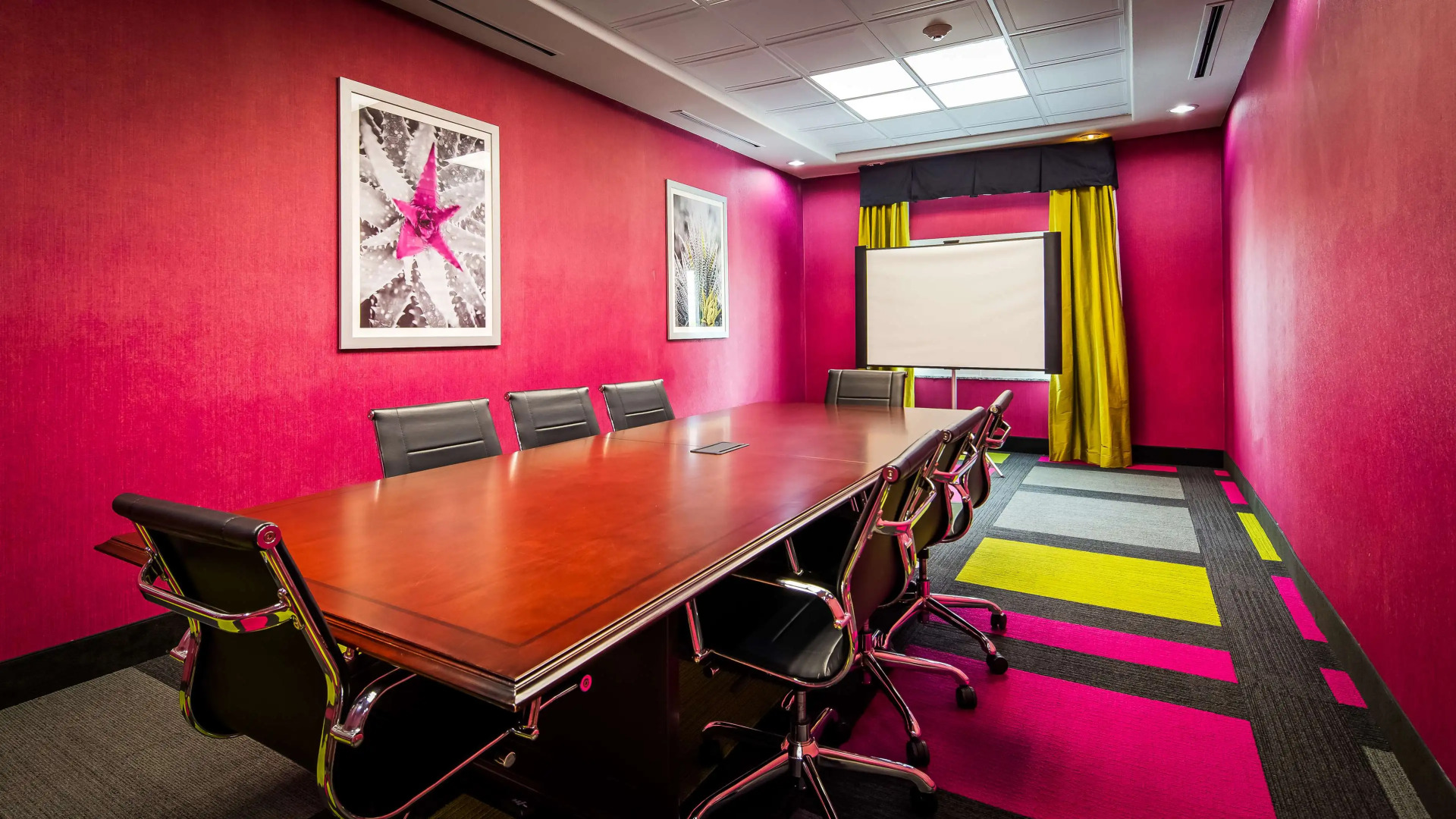 Best Western Plus Dilley Inn & Suites