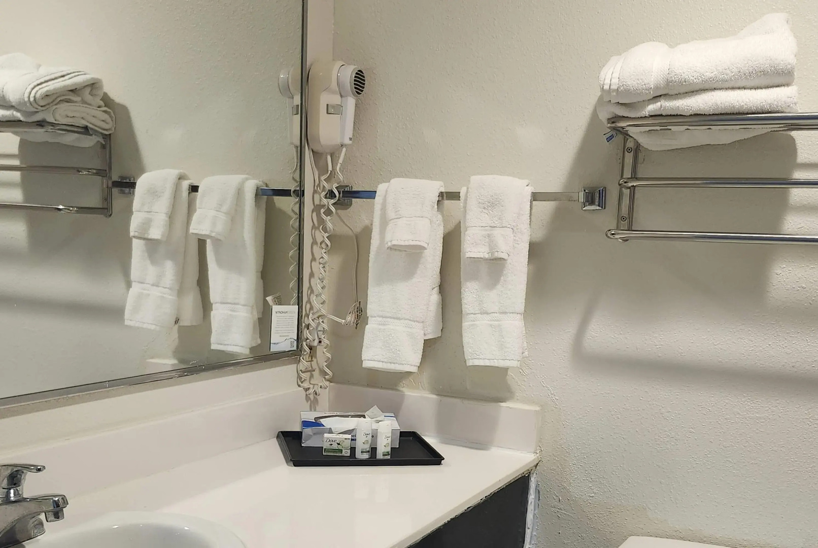 Ramada by Wyndham Luling