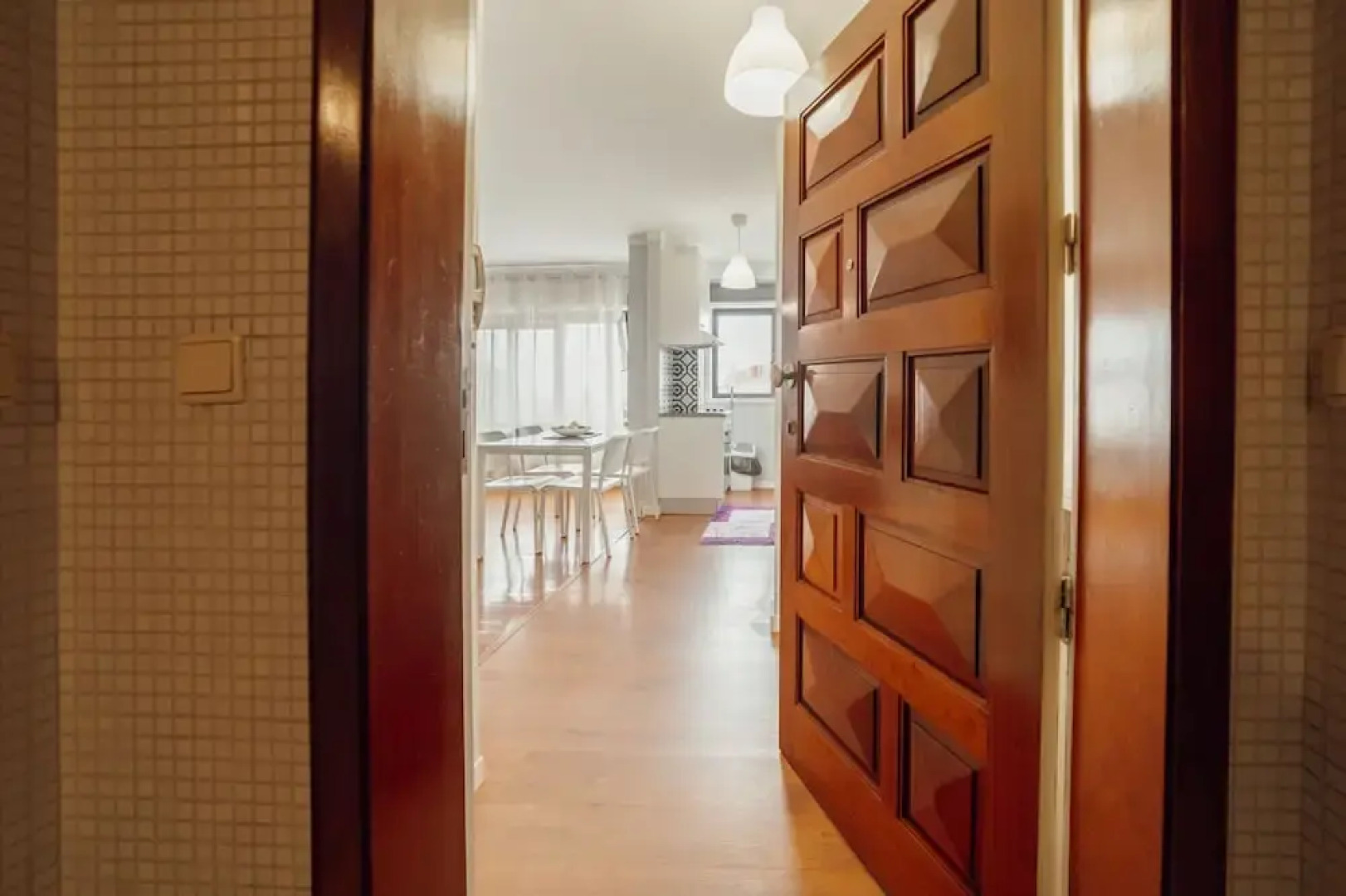 Espinho Seawalk AND Seaview by Vacationy