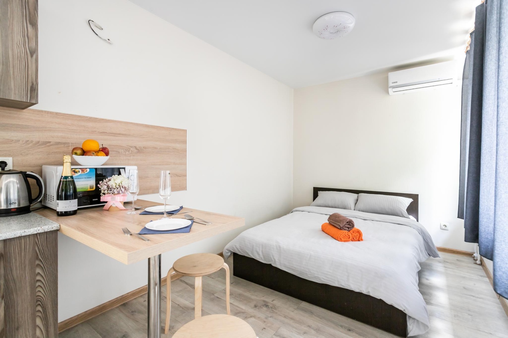 Home apartments (Хоум апартментс)