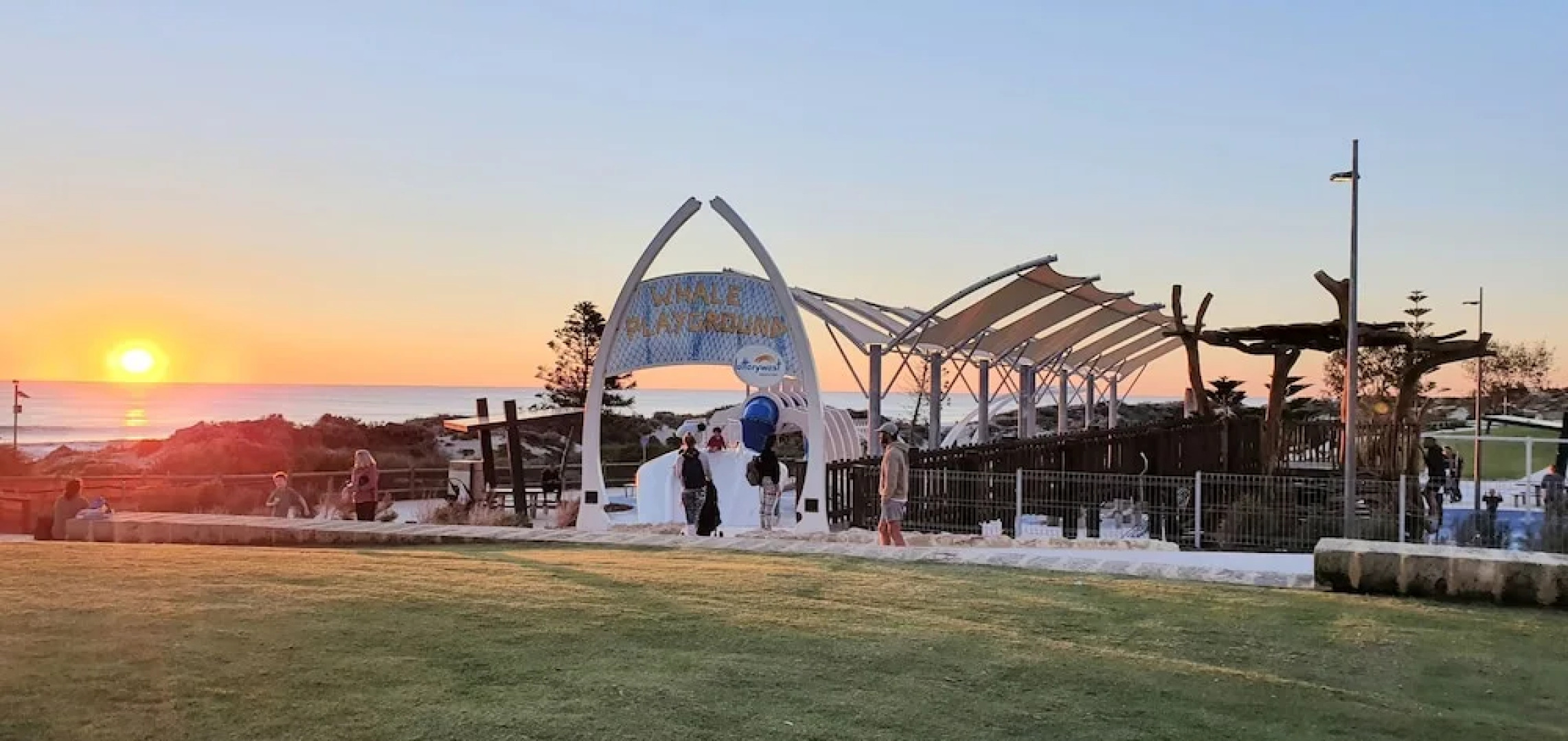 West Beach Lagoon 210 – Amazing Views