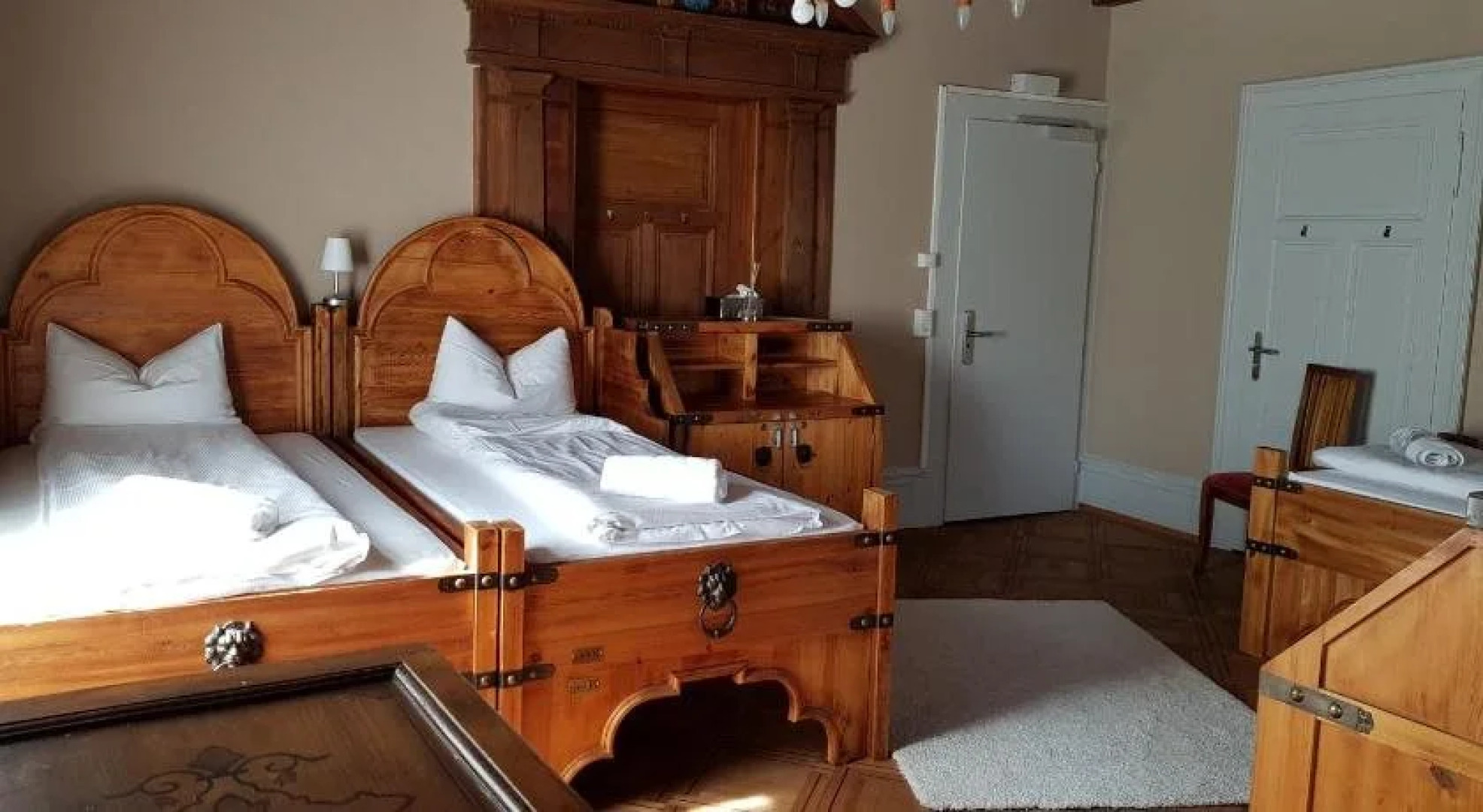 Crossbox Pub+Backpacker