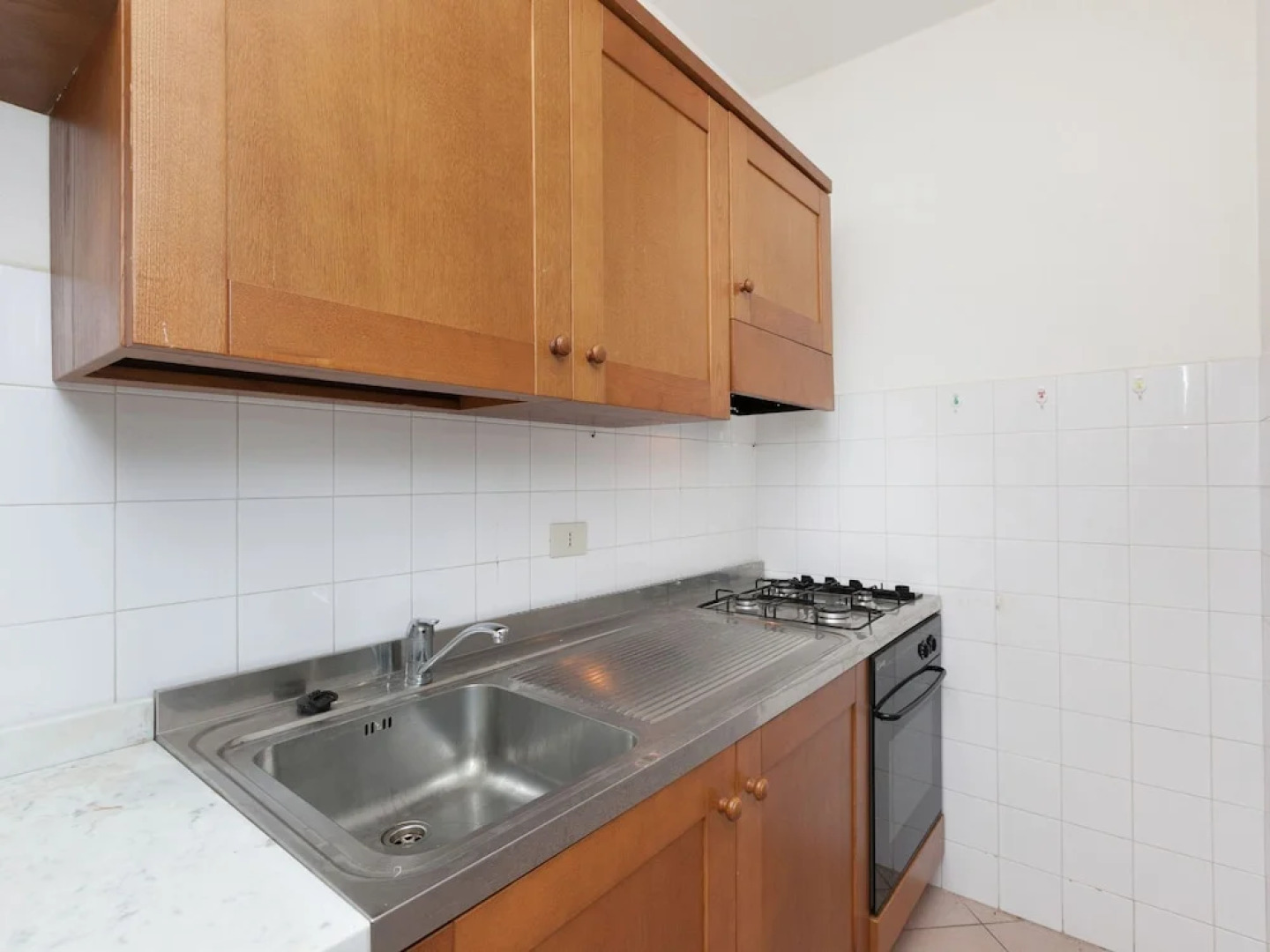 Comfy Holiday Home With Fireplace, Garden Furniture,barbecue