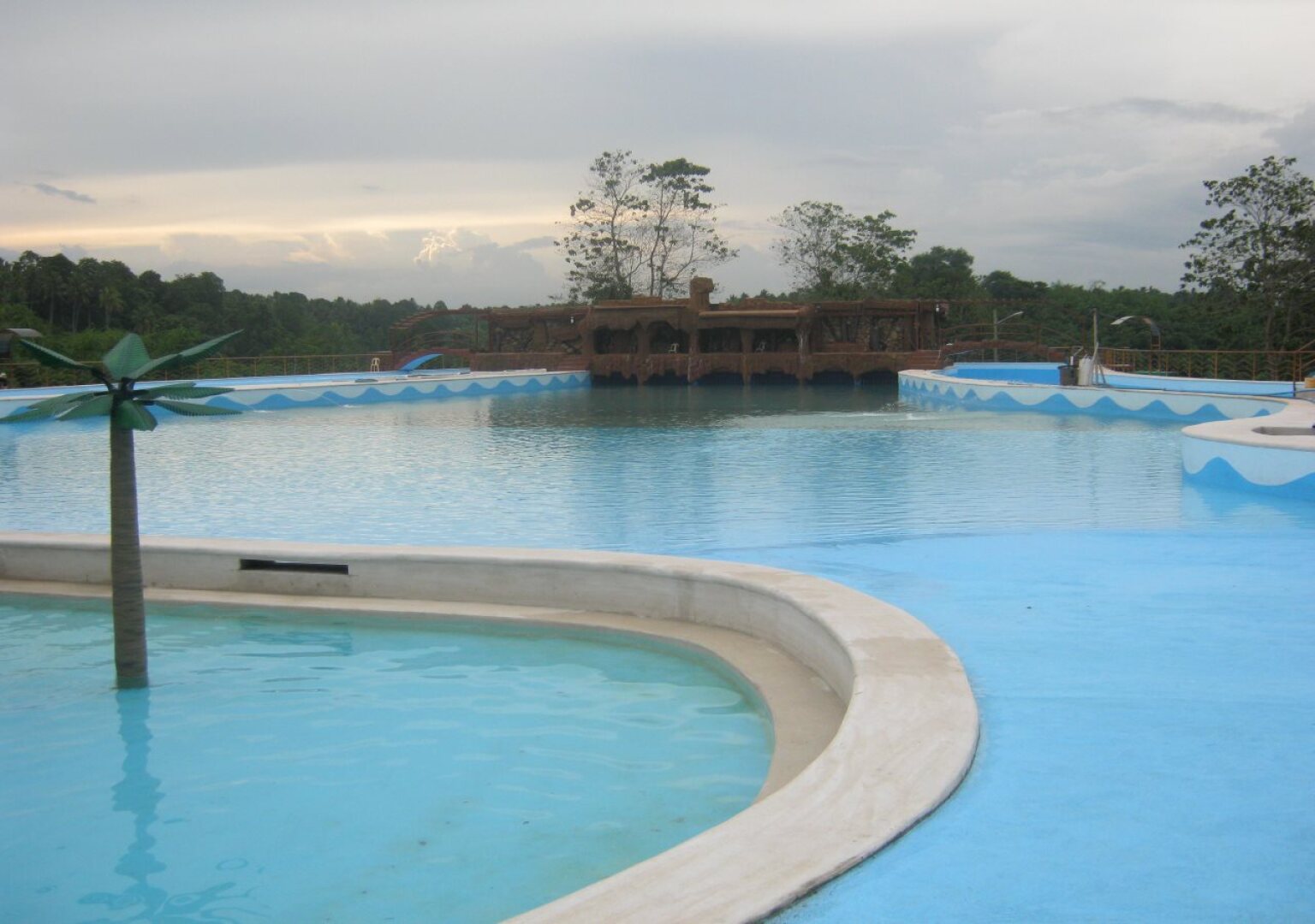 D' Leonor Inland Resort And Adventure Park