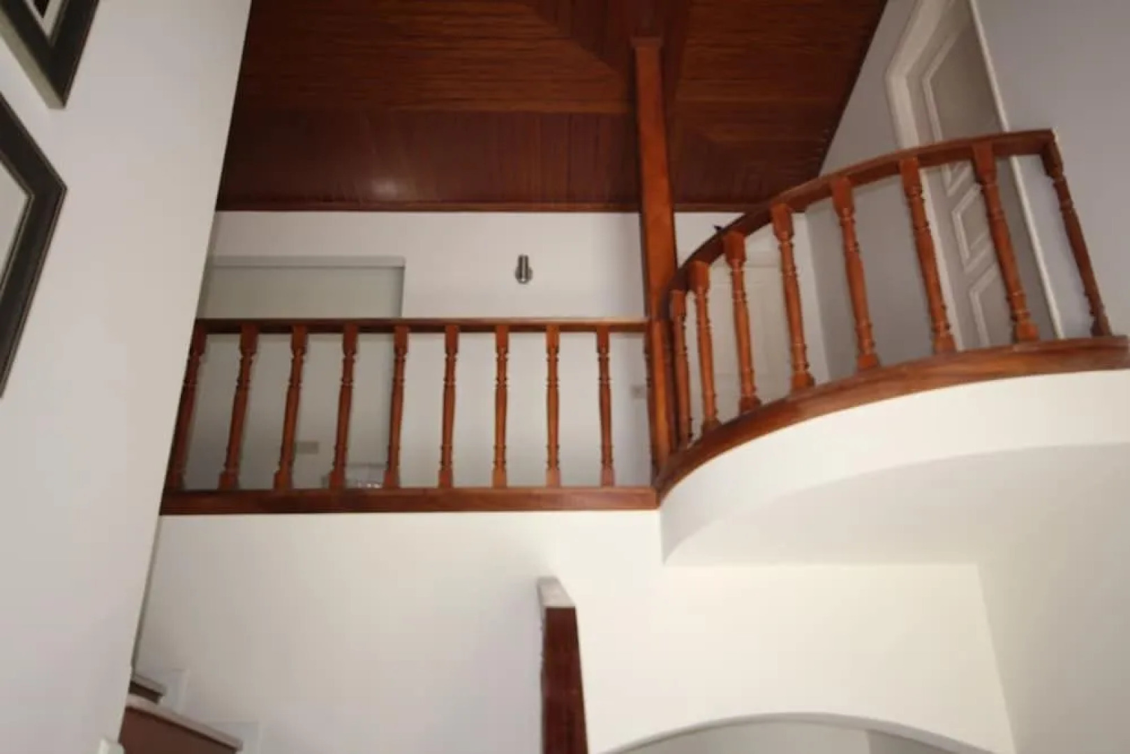 Villa Branca Barreiros Bed & Breakfast