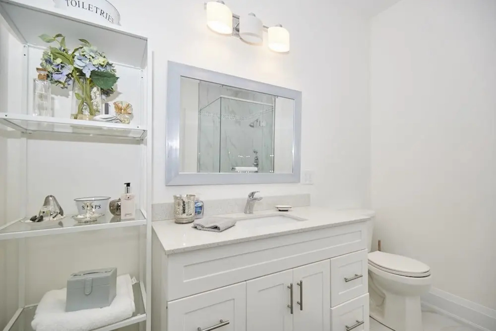 Lakeview Luxury Retreat