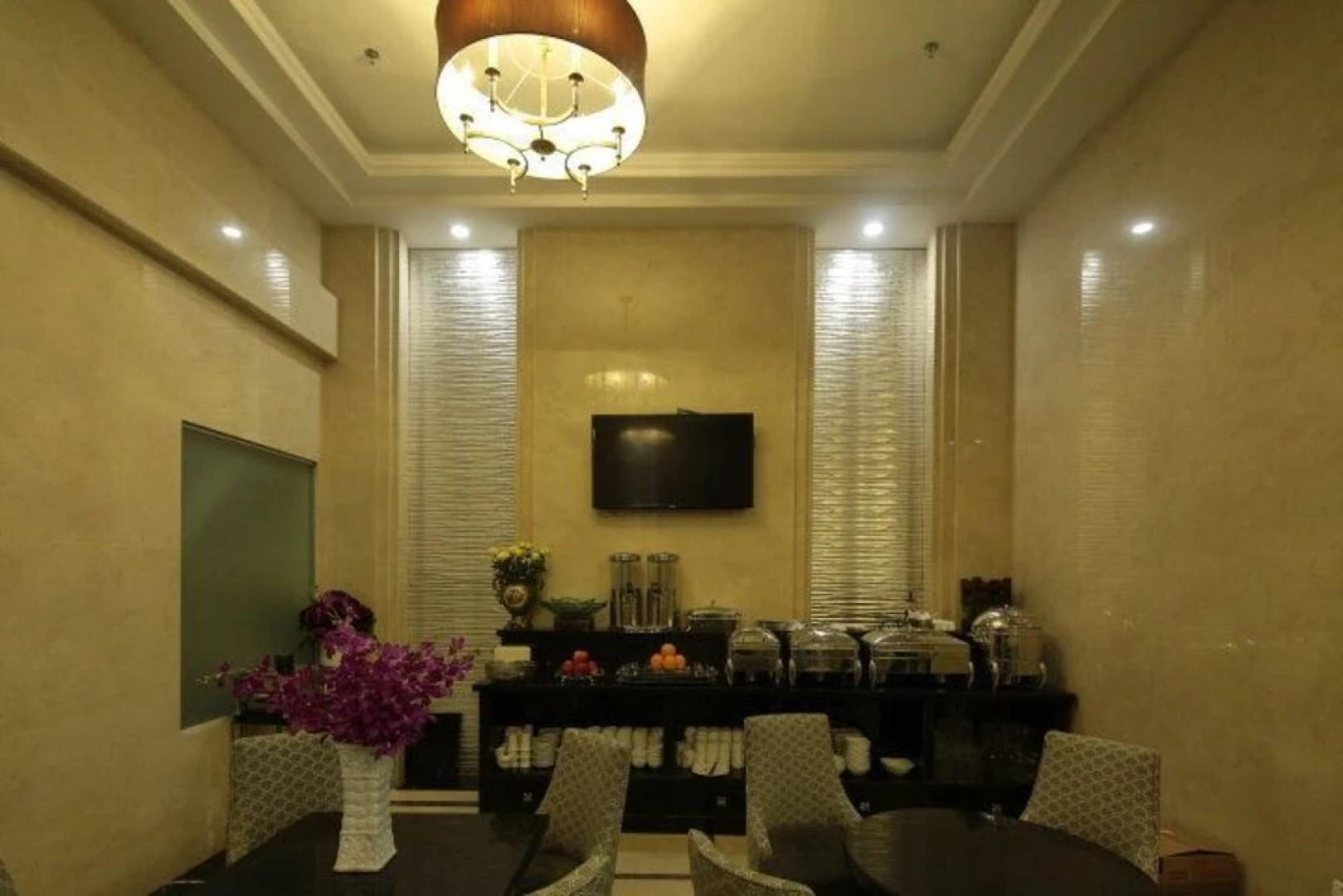 A25 Hotel - 06 Truong Dinh