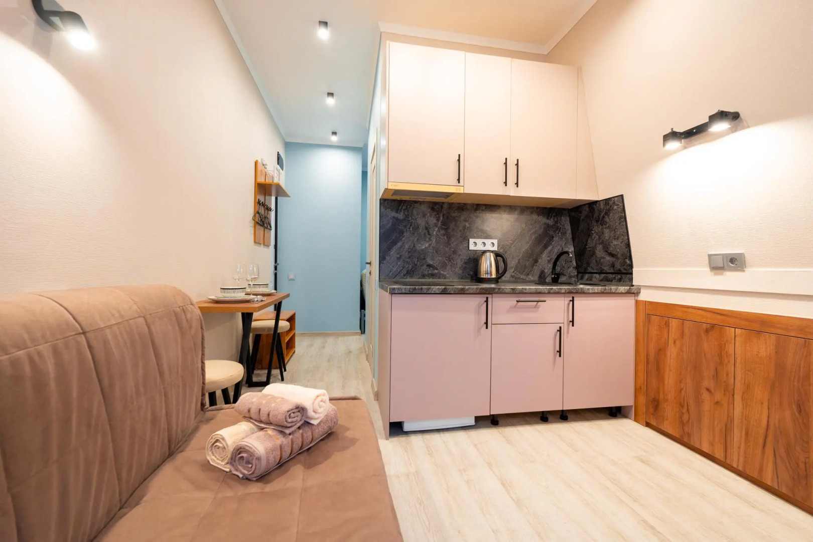 LetoApart (ЛетоАпарт) на переулке Фермерский