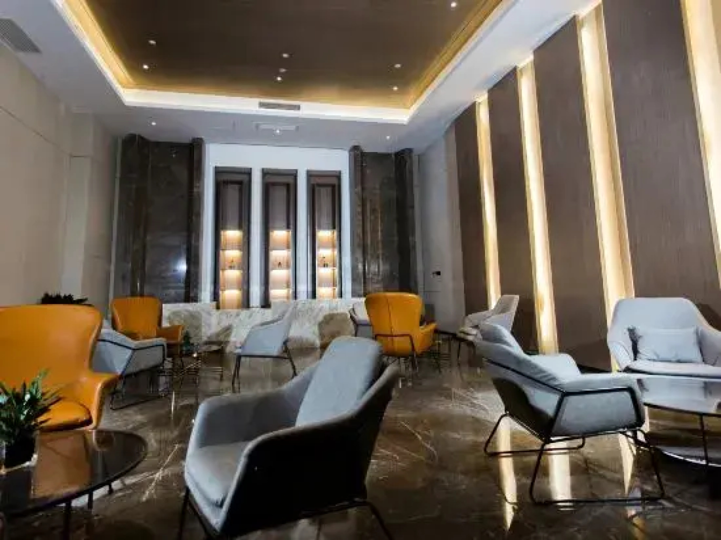 Impression Hongze International Hotel