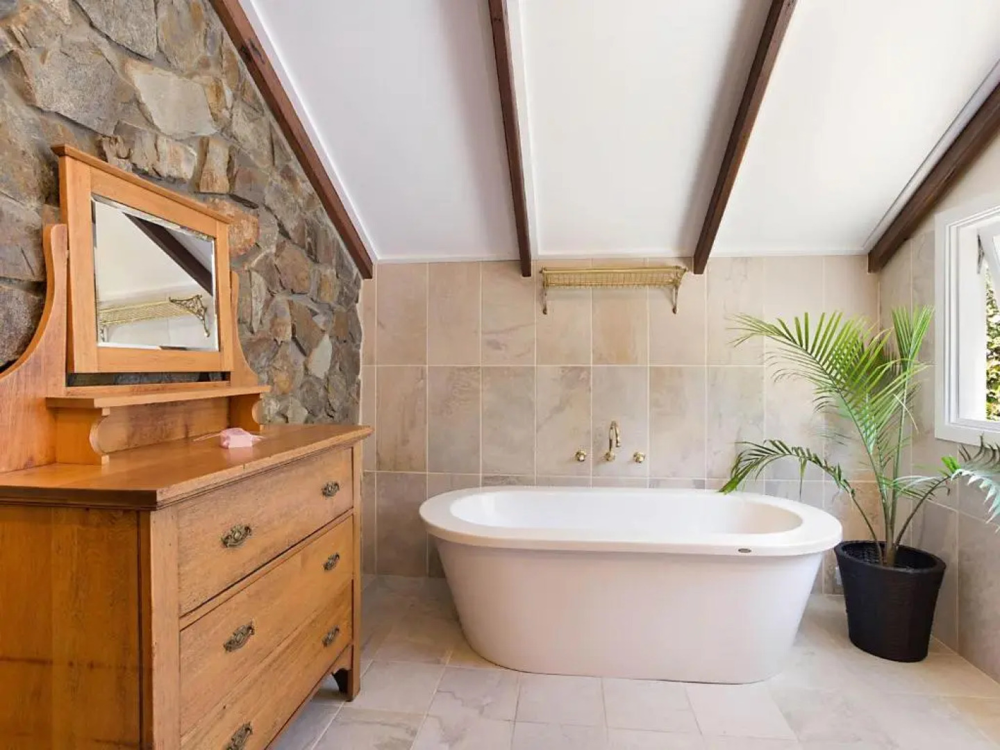 10 Harper Crescent Narooma