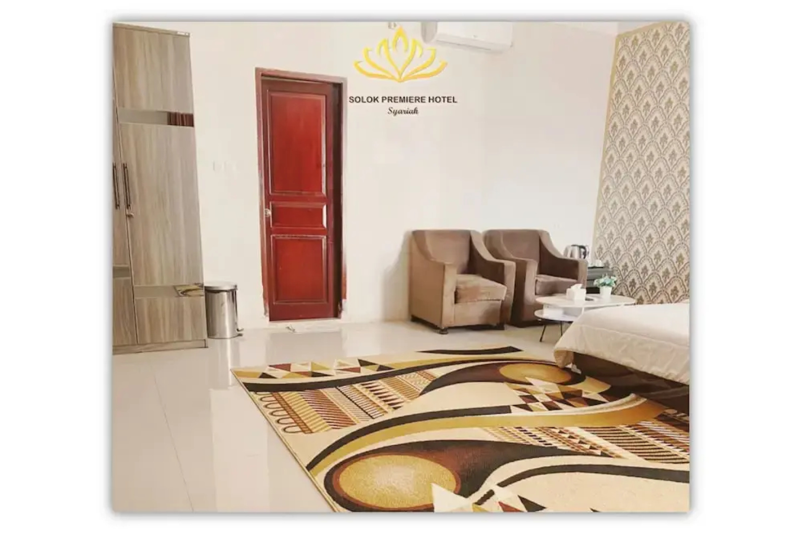 Solok Premier Hotel