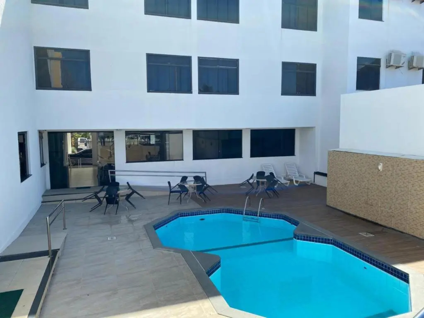 Hotel Algas Marinhas