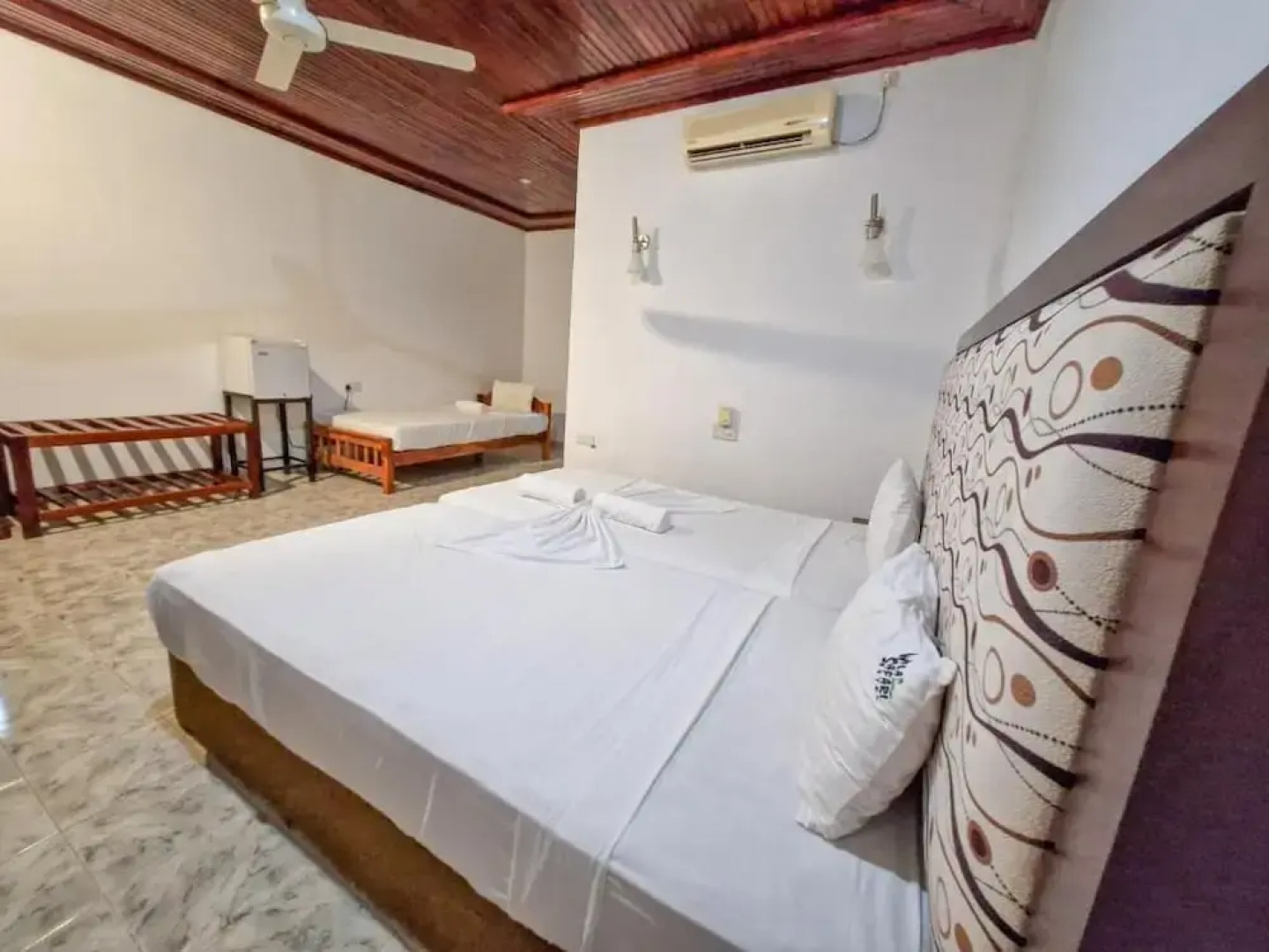 Flamingo Lake Resort